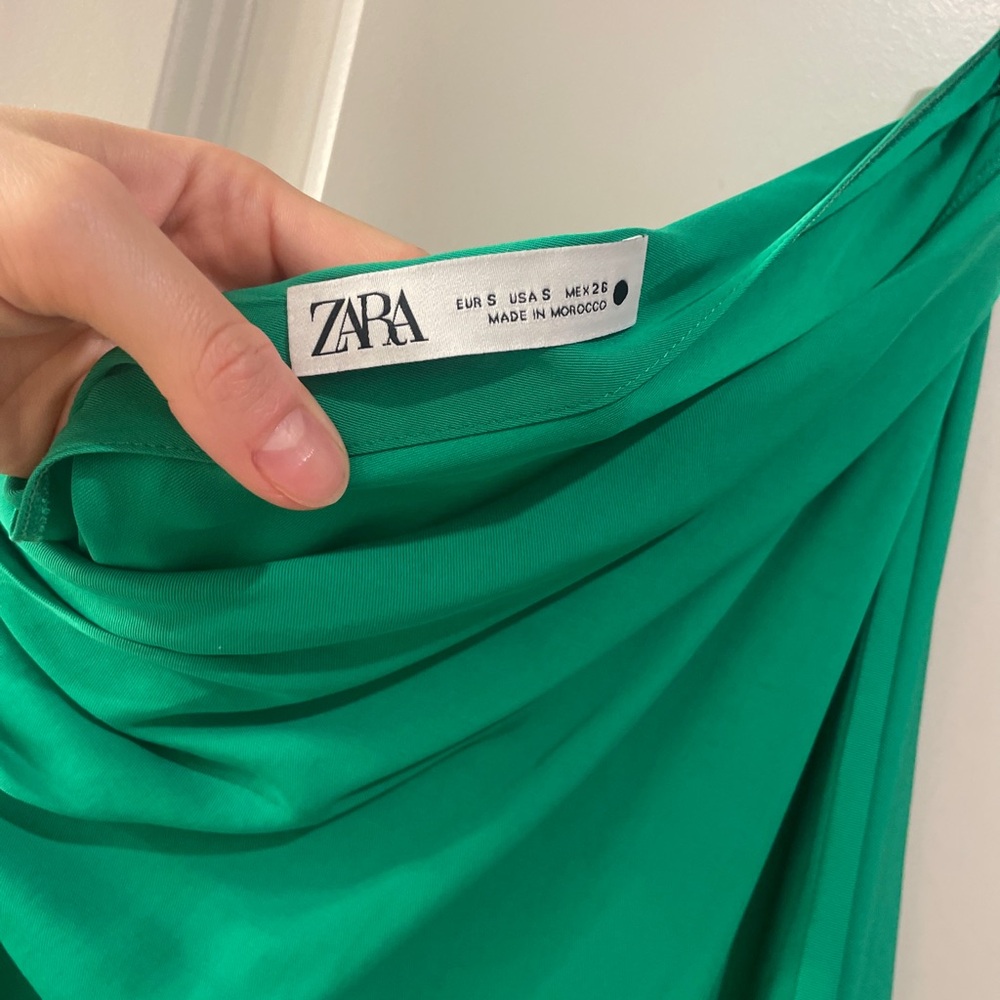 Zara green one shoulder dress - Picture 8 of 9